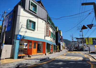 서학아트스페이스  정면 서쪽에서 바라본 전경.jpg